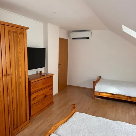 Apartment Apartma Pri Ernisi Fokovci