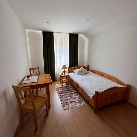 Apartma Pri Ernisi Apartment Fokovci