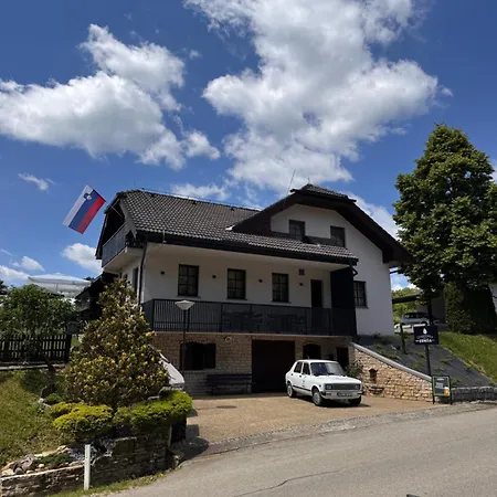 Apartma Pri Ernisi